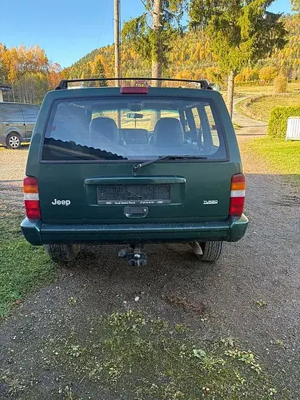 Jeep Cherokee 2000 photo 5