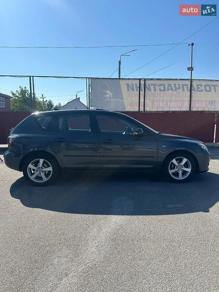 Mazda 3 2005 photo 4