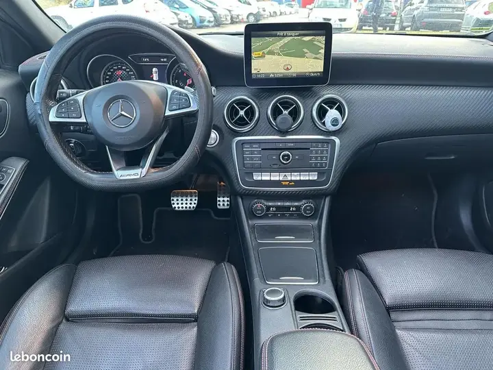 Mercedes-Benz A-Class 2017 photo 3