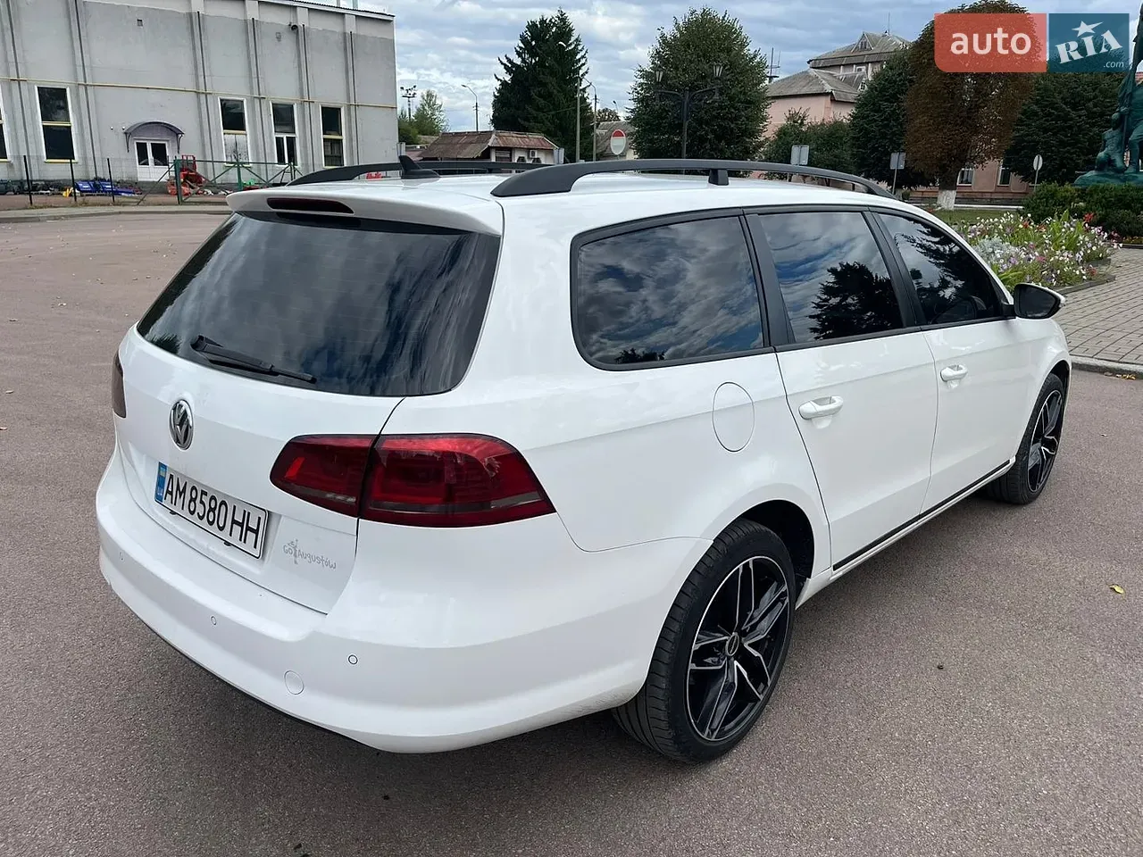 Volkswagen Passat 2012 photo 5