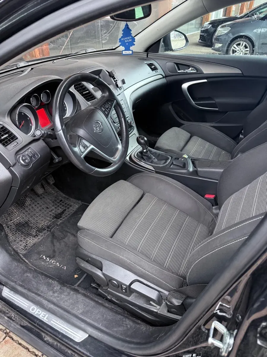 Opel Insignia 2010 photo 3