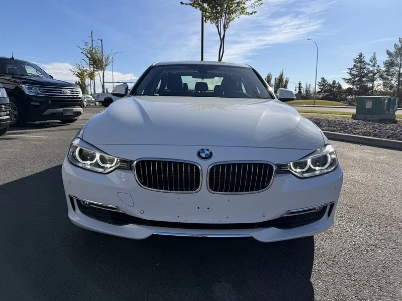 BMW 3 Series 2014 photo 2