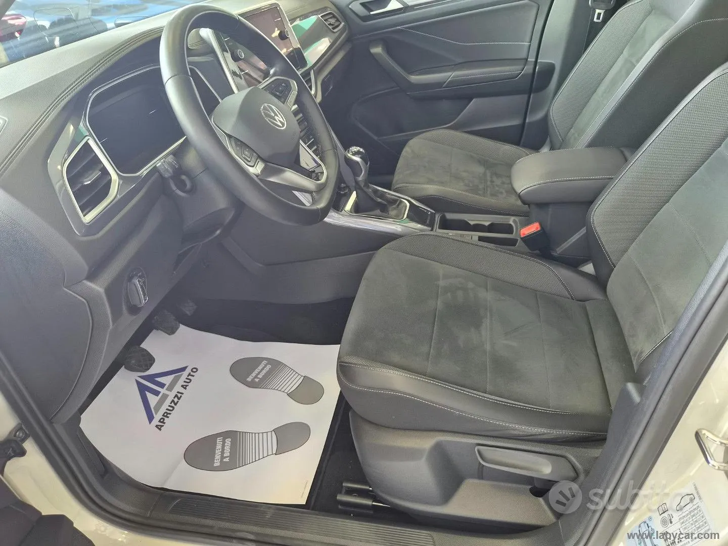 Volkswagen T-Roc 2022 photo 5