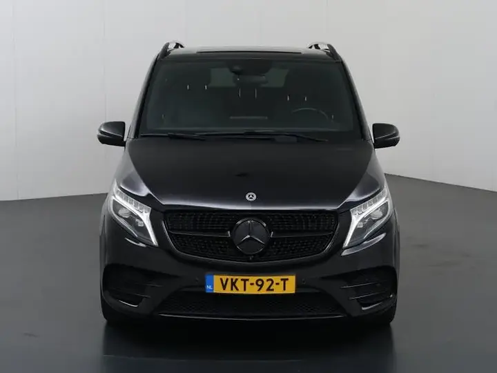Mercedes-Benz V-Class 2021 photo 3