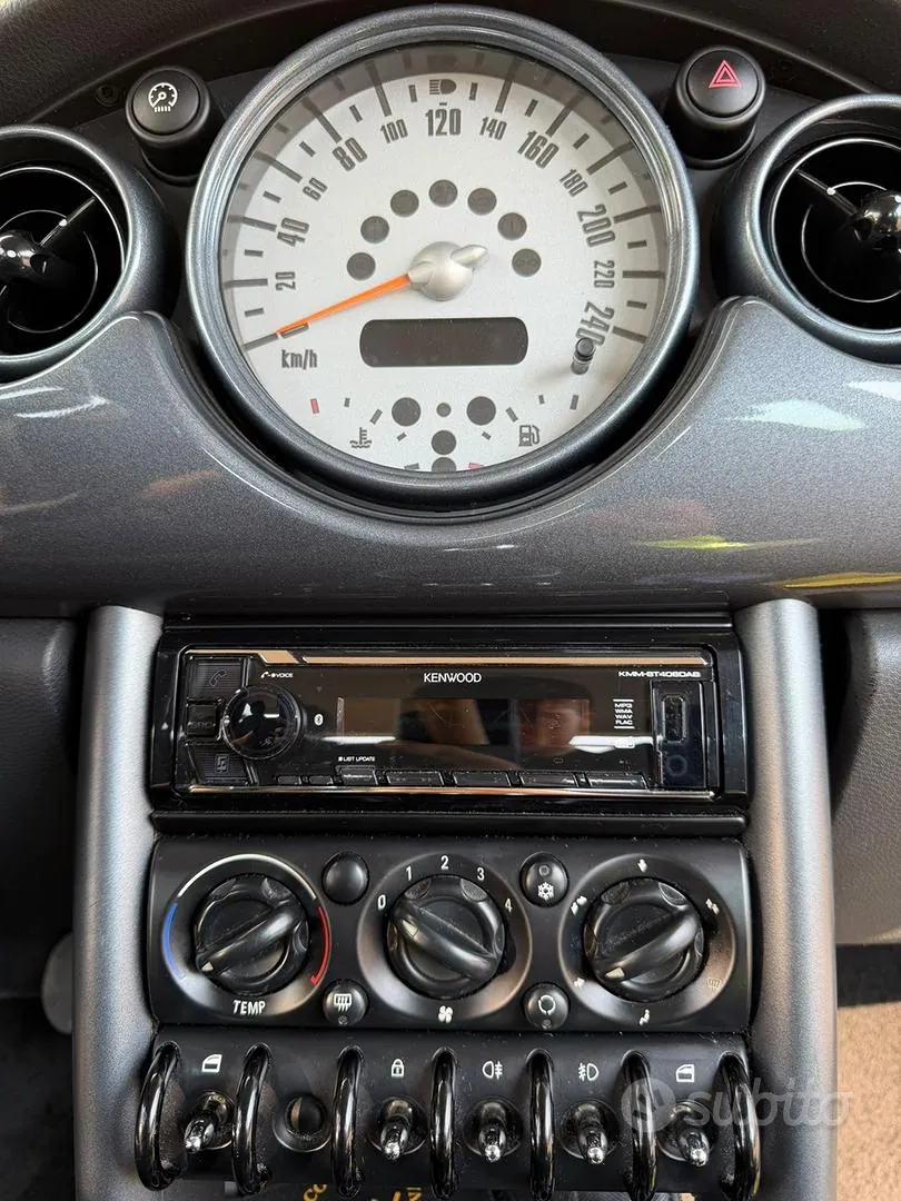Mini Mini One R50 2003 photo 4