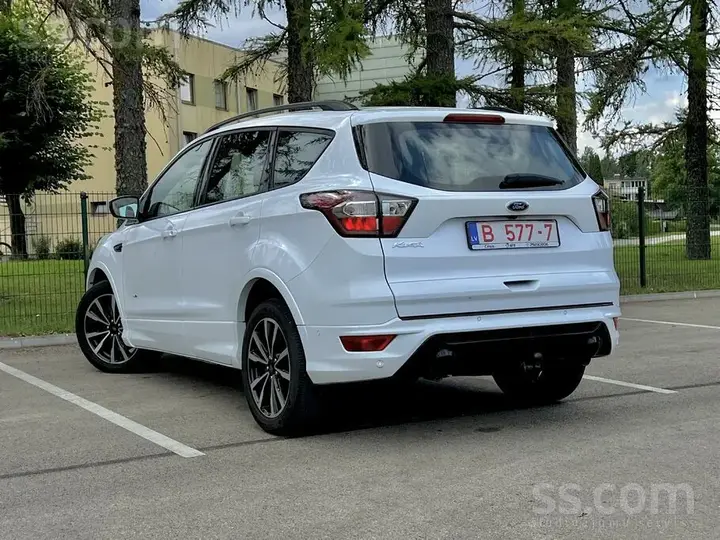 Ford Kuga 2018 photo 2