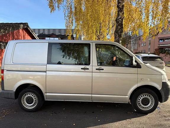 Volkswagen Transporter 2008 photo 2
