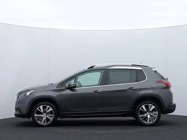 Peugeot 2008 2018 photo 4