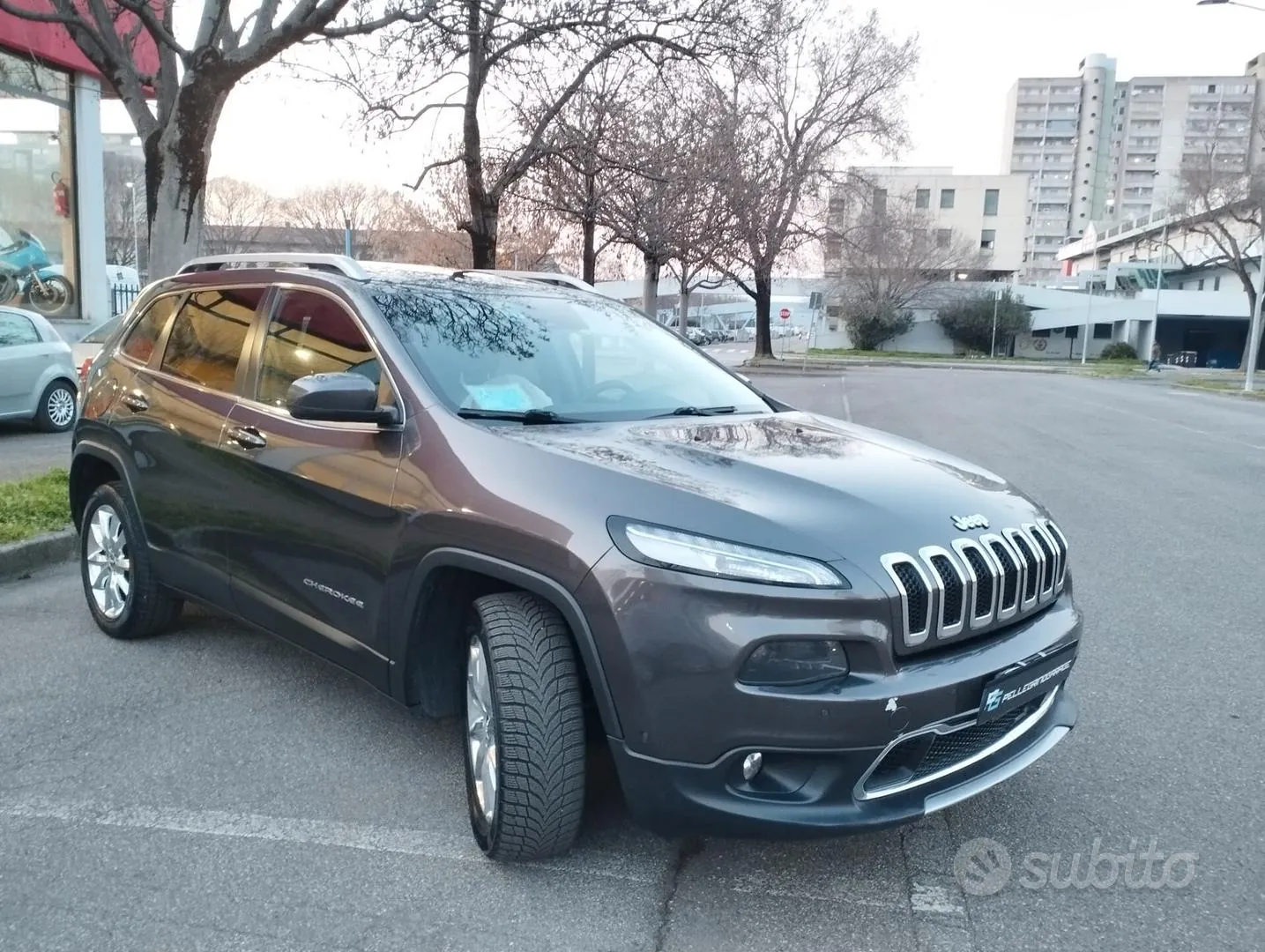 Jeep Cherokee 2015 photo 4