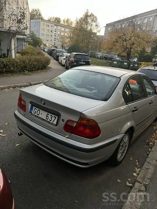 BMW 318 1998 photo 2