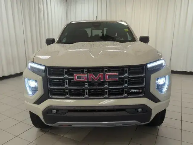 GMC Canyon 2026 photo 3