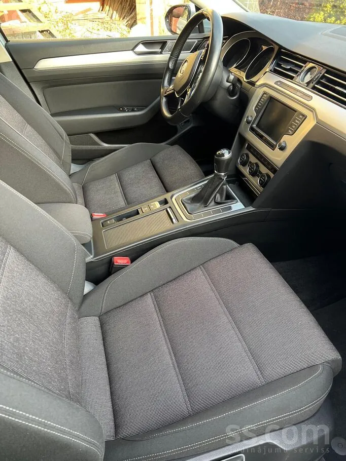 Volkswagen Passat 2016 photo 5