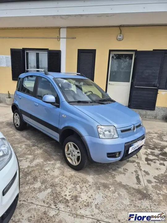 Fiat Panda 2010 photo 2