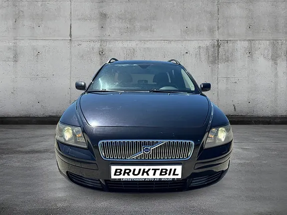 Volvo V50 2006 photo 2