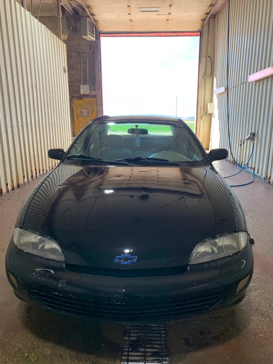 Chevrolet Cavalier 1999 photo 3