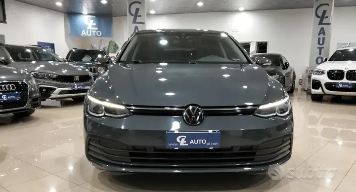 Volkswagen Golf 8 2024 photo 2