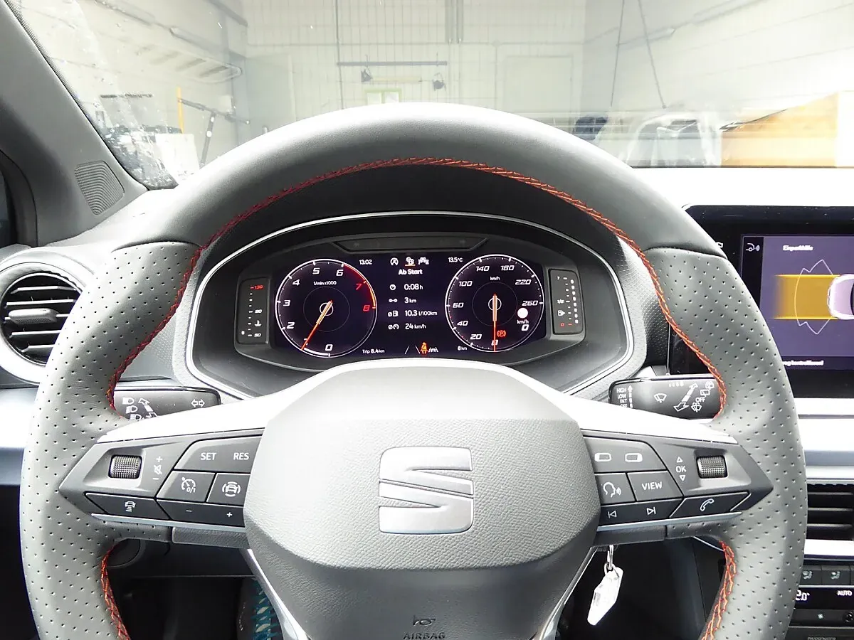 Seat Ibiza 2025 photo 4