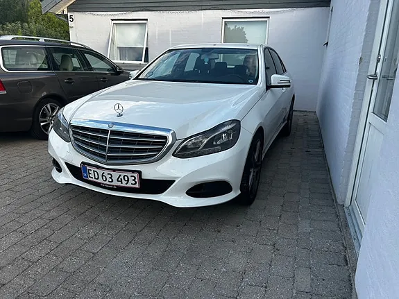 Mercedes-Benz E200 2014 photo 2