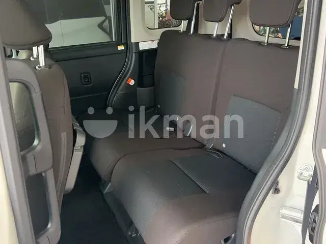 Toyota Roomy 2024 photo 3