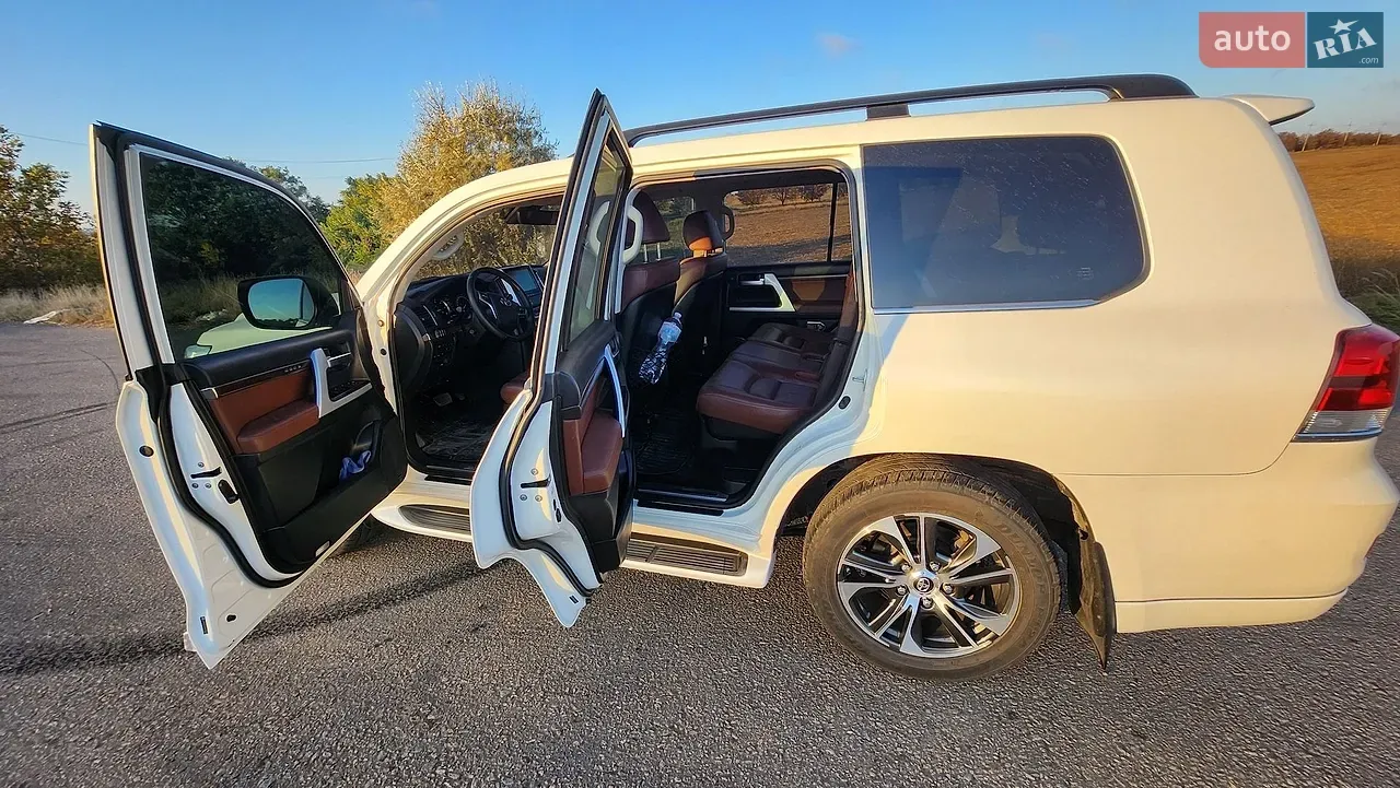 Toyota Land Cruiser 2016 photo 4