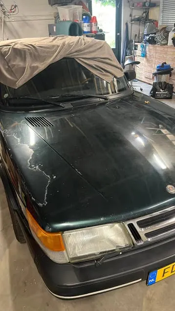 Saab 900