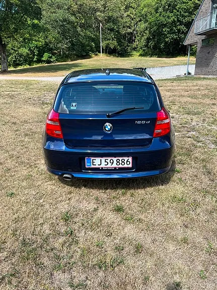 BMW 120D 2010 photo 3