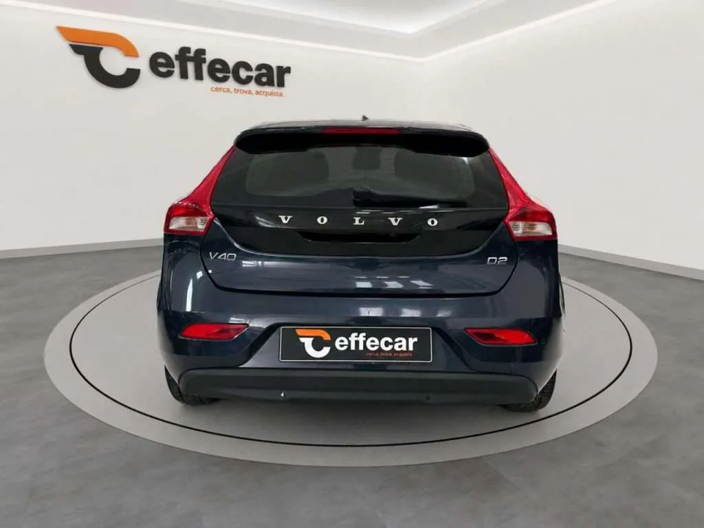 Volvo V40 2012 photo 5