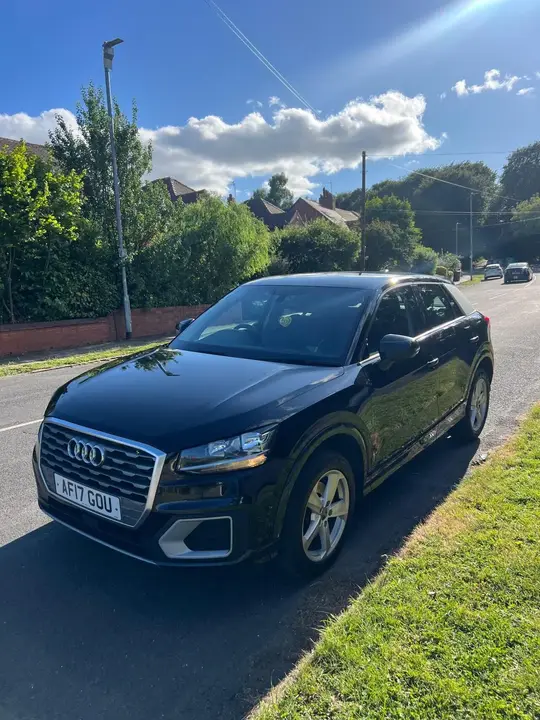 Audi Q2 2017 photo 2