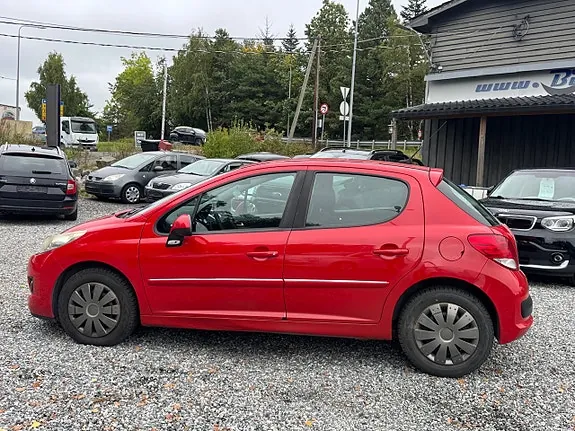 Peugeot 207 2009 photo 2