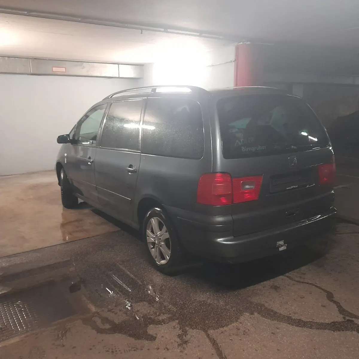 Seat Alhambra 2007 photo 2