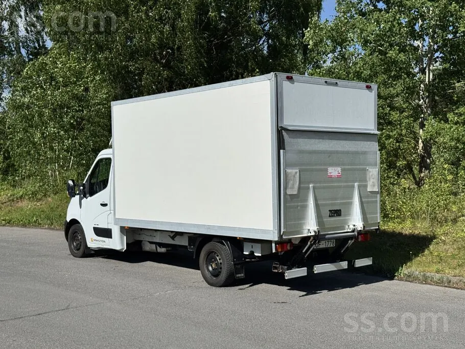 Renault Master 2011 photo 4