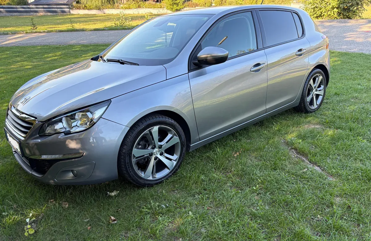 Peugeot 308