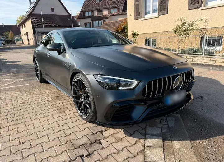 Mercedes-Benz Amg Gt 63