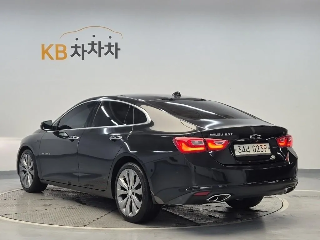 Chevrolet Malibu 2017 photo 2