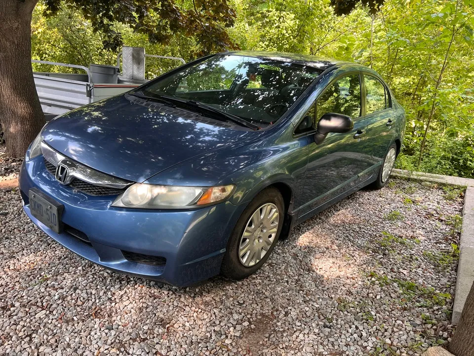 Honda Civic 2010 photo 3