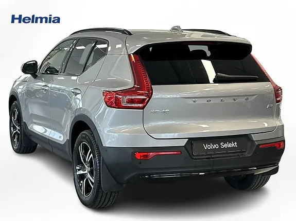 Volvo Xc40 2025 photo 2