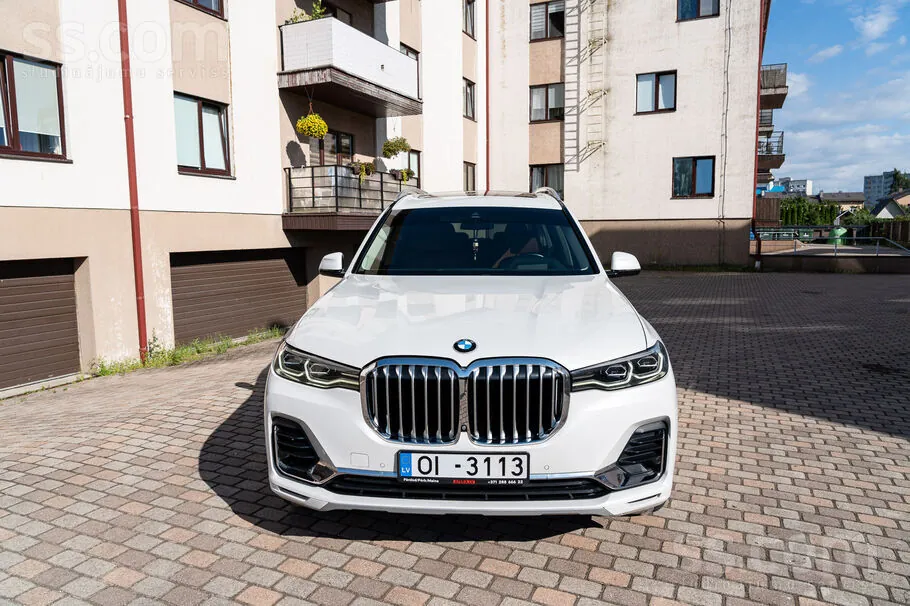 BMW X7 2020 photo 3