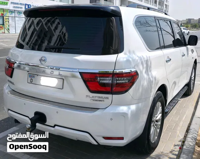 Nissan Patrol 2014 photo 2