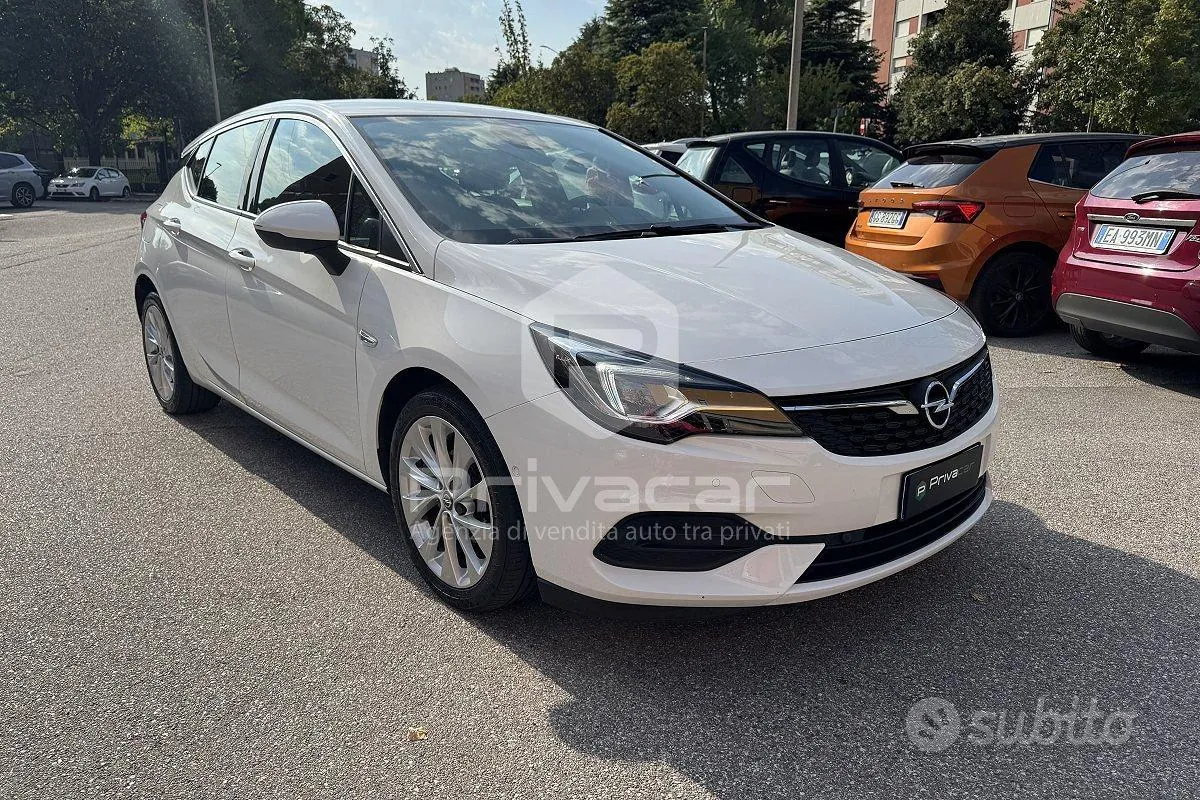 Opel Astra 2020 photo 3