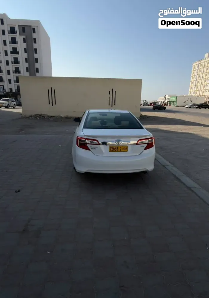 Toyota Camry 2014 photo 2