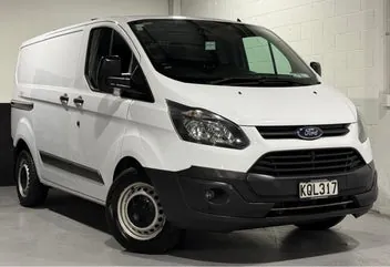 Ford Transit 2017 photo 2