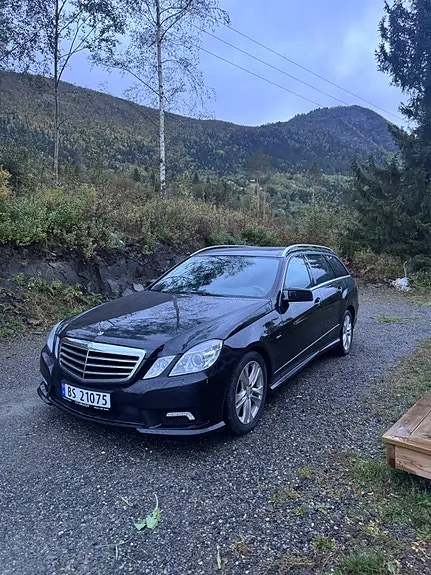 Mercedes-Benz E250 2011 photo 2
