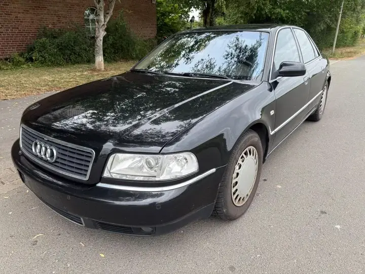 Audi A8