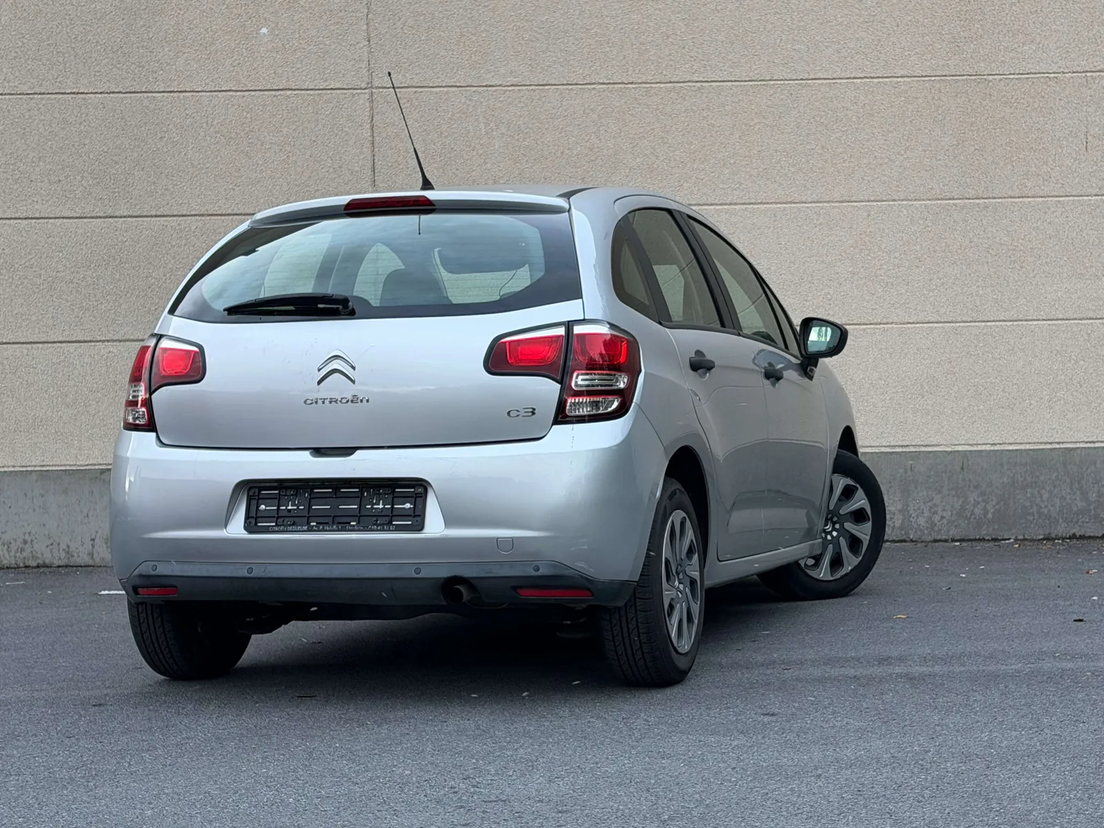 Citroen C3 2013 photo 3