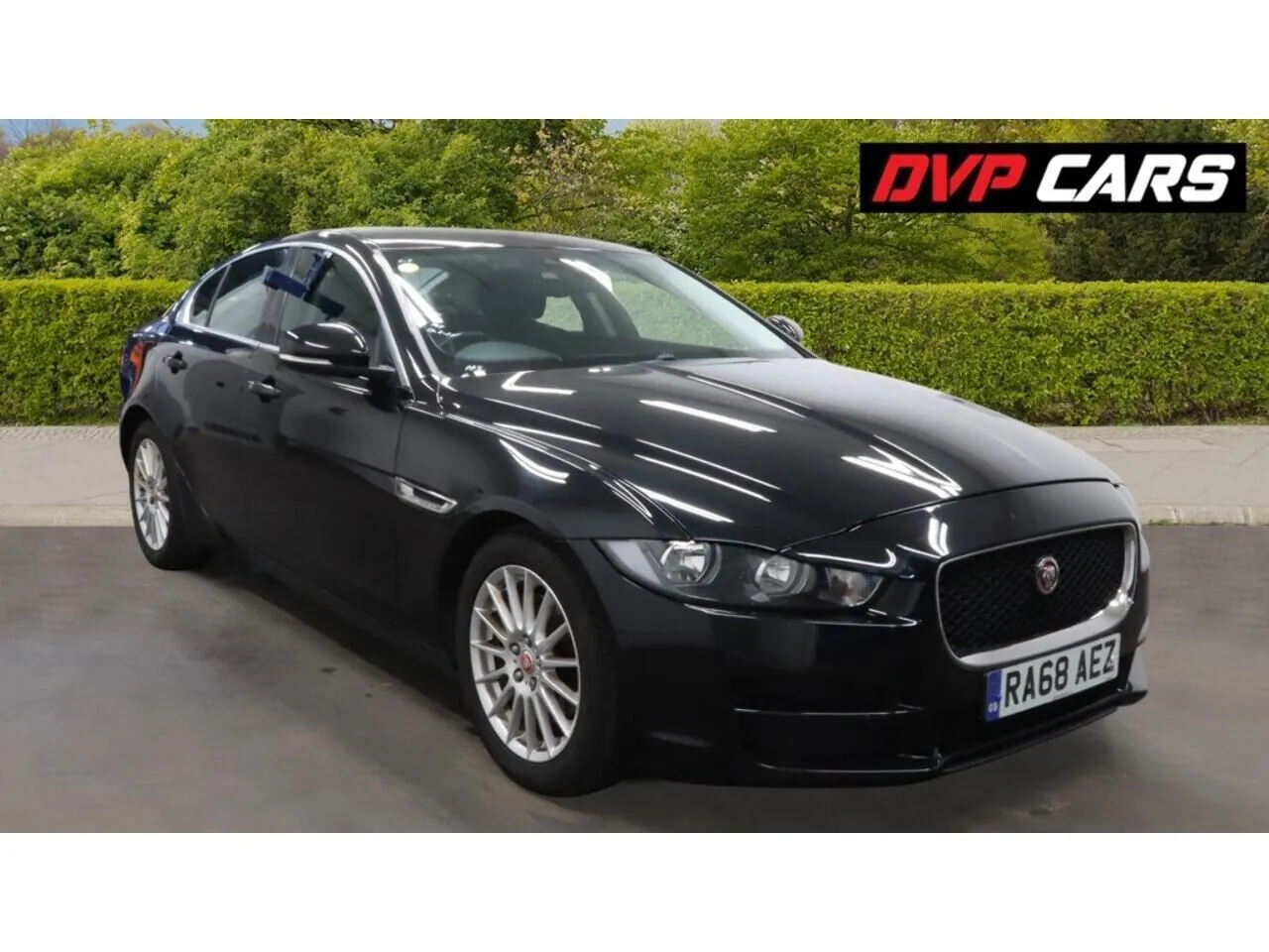 Jaguar Xe