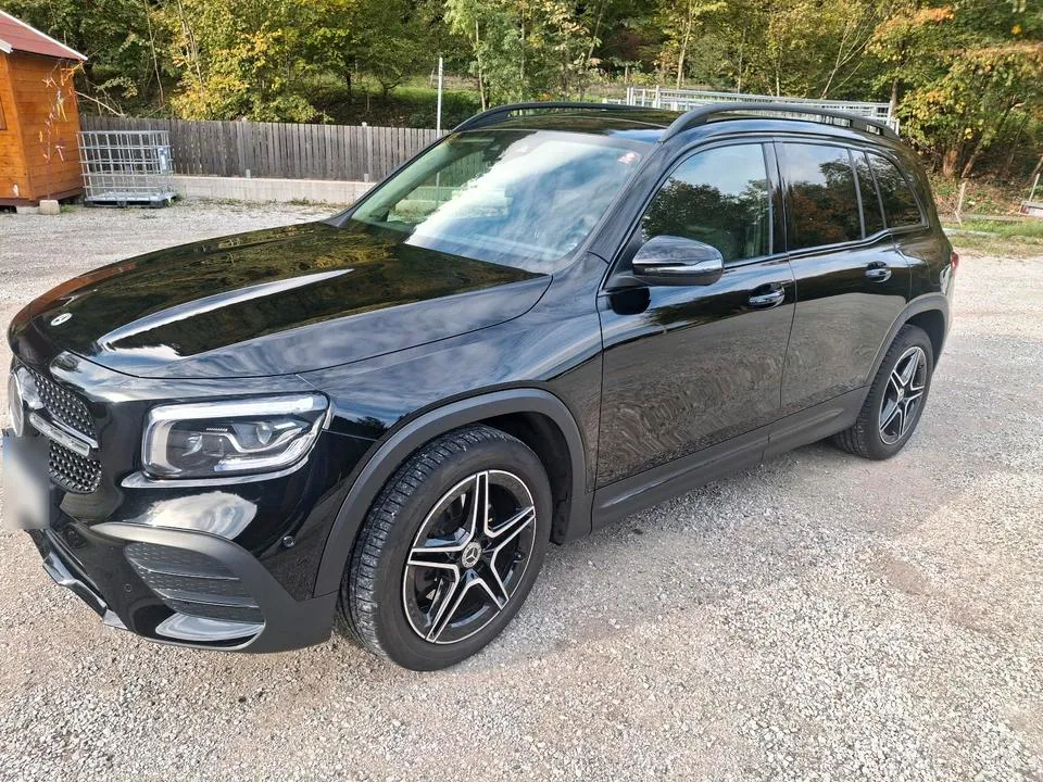 Mercedes-Benz Glb