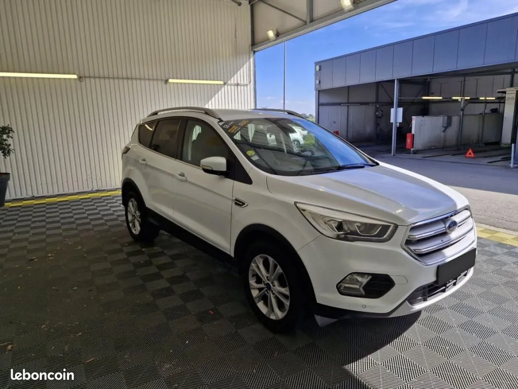 Ford Kuga 2018 photo 3