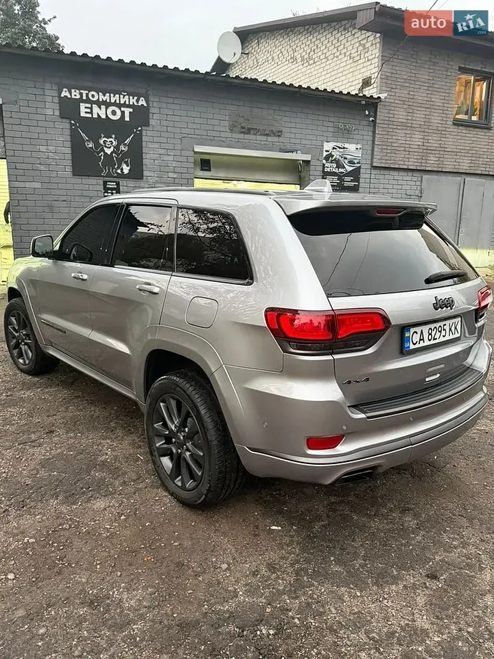 Jeep Grand Cherokee 2019 photo 4