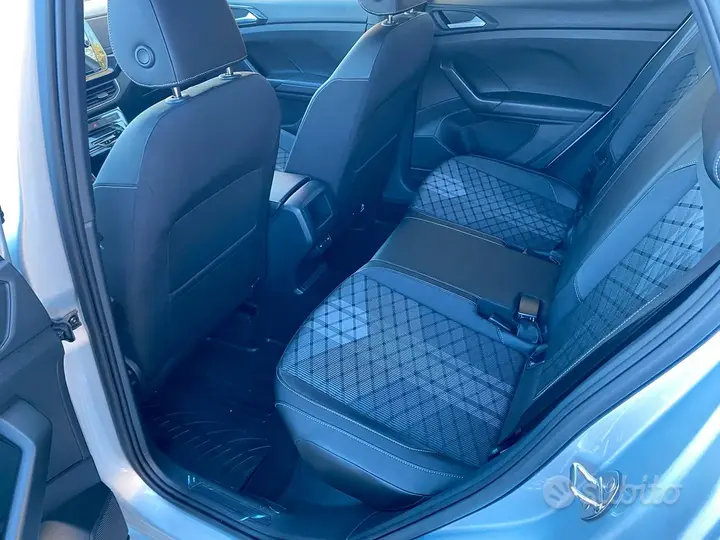Volkswagen T-Cross 2025 photo 3