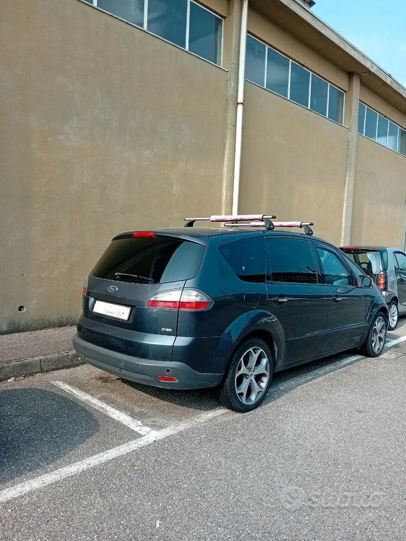 Ford S-Max 2008 photo 4